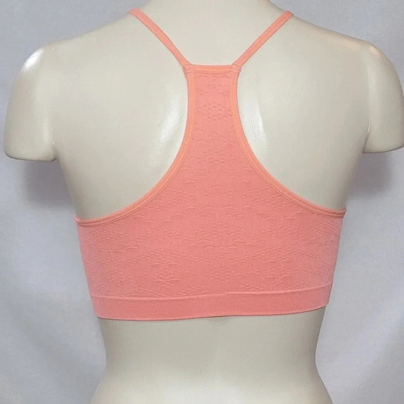 MEDIUM Xhilaration High‎ Neck Seamless Wirefree Bra Shell Pink NWT - Picture 3 of 4